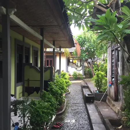 Puri Aries Tulamben Bungalows