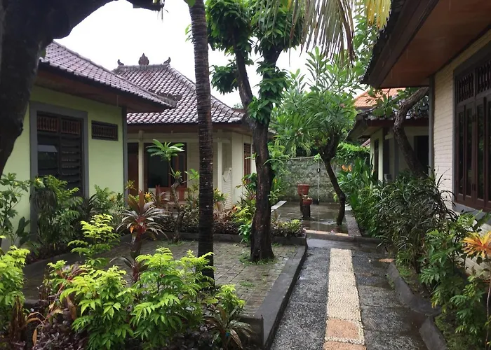Puri Aries Tulamben Bungalows ベッド・アンド・ブレックファスト