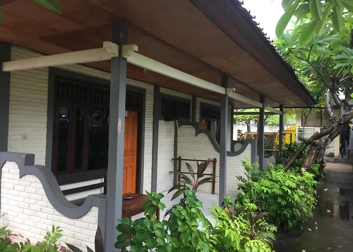 ベッド・アンド・ブレックファスト Puri Aries Tulamben Bungalows Data