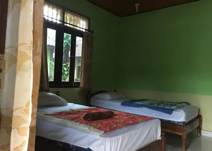 ベッド・アンド・ブレックファスト Puri Aries Tulamben Bungalows *